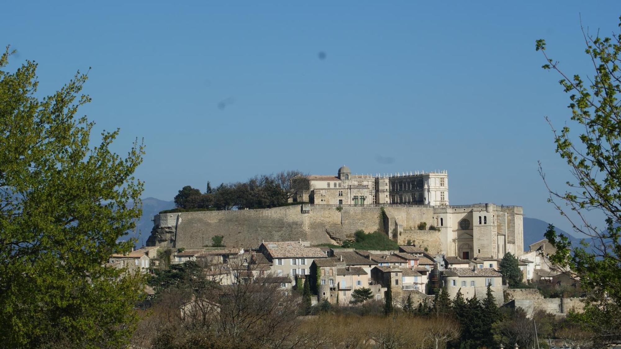 Demeure De Digoine "Chambre D'Hotes" Bourg-Saint-Andéol Exterior photo
